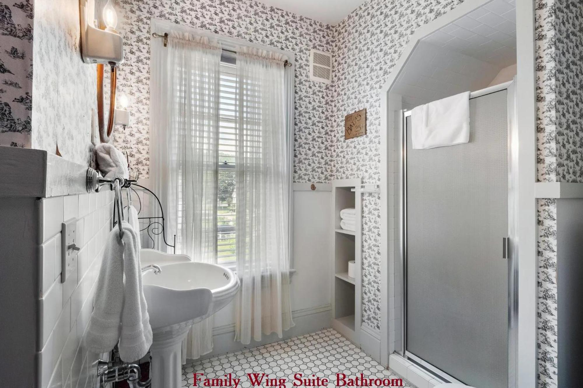 Wainwright Inn Great Barrington Εξωτερικό φωτογραφία