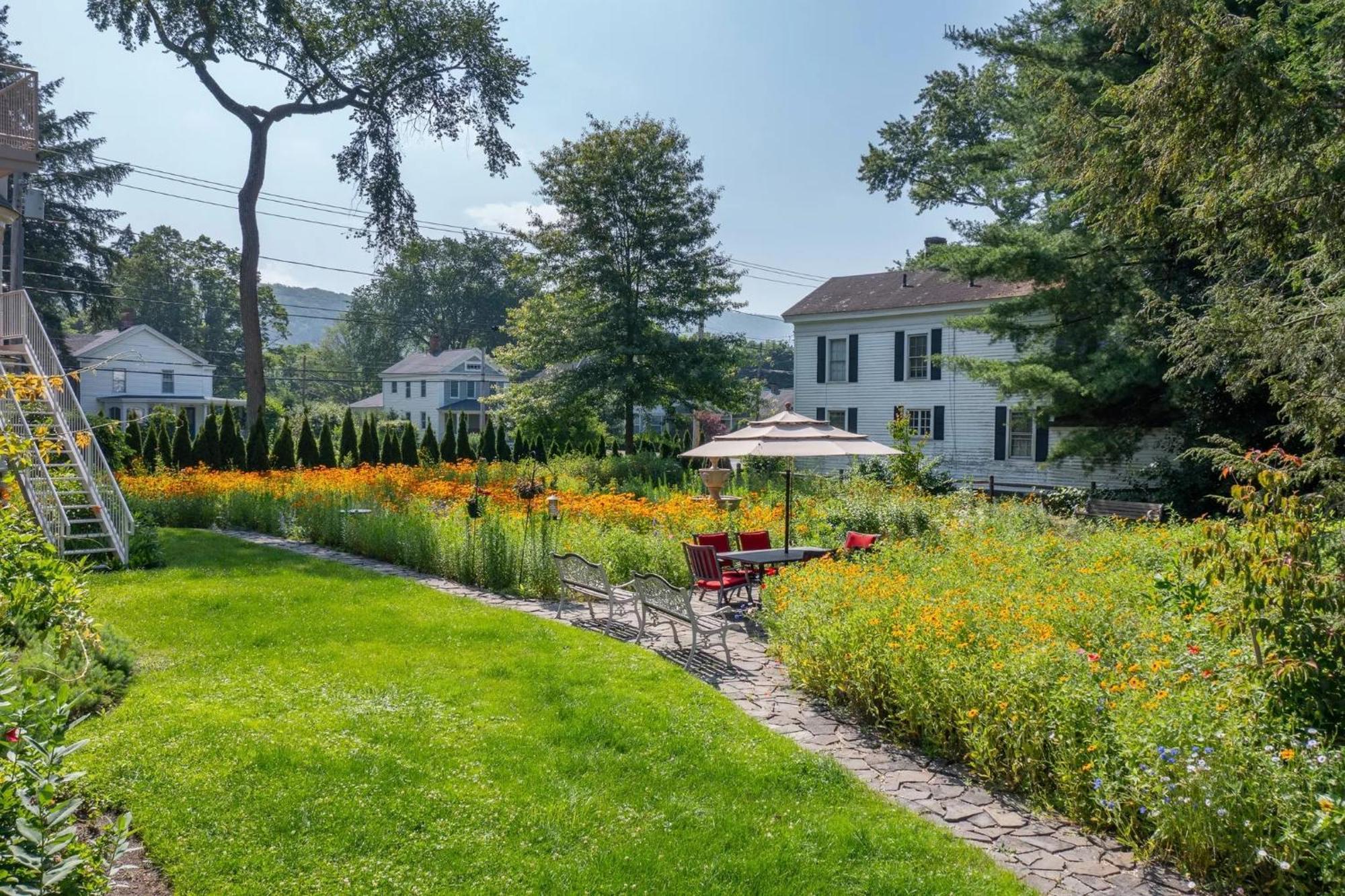 Wainwright Inn Great Barrington Εξωτερικό φωτογραφία